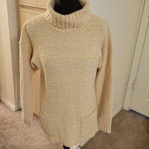 A | M Sport Women's Turtleneck Sweater with Pockets, Cream, Size L